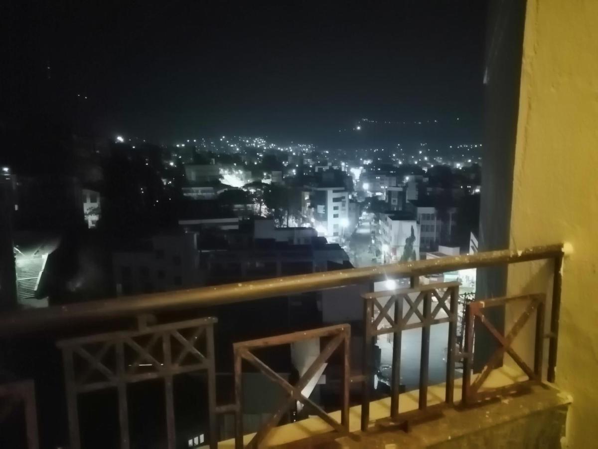 Maharaja Regency Hotel Satara Luaran gambar