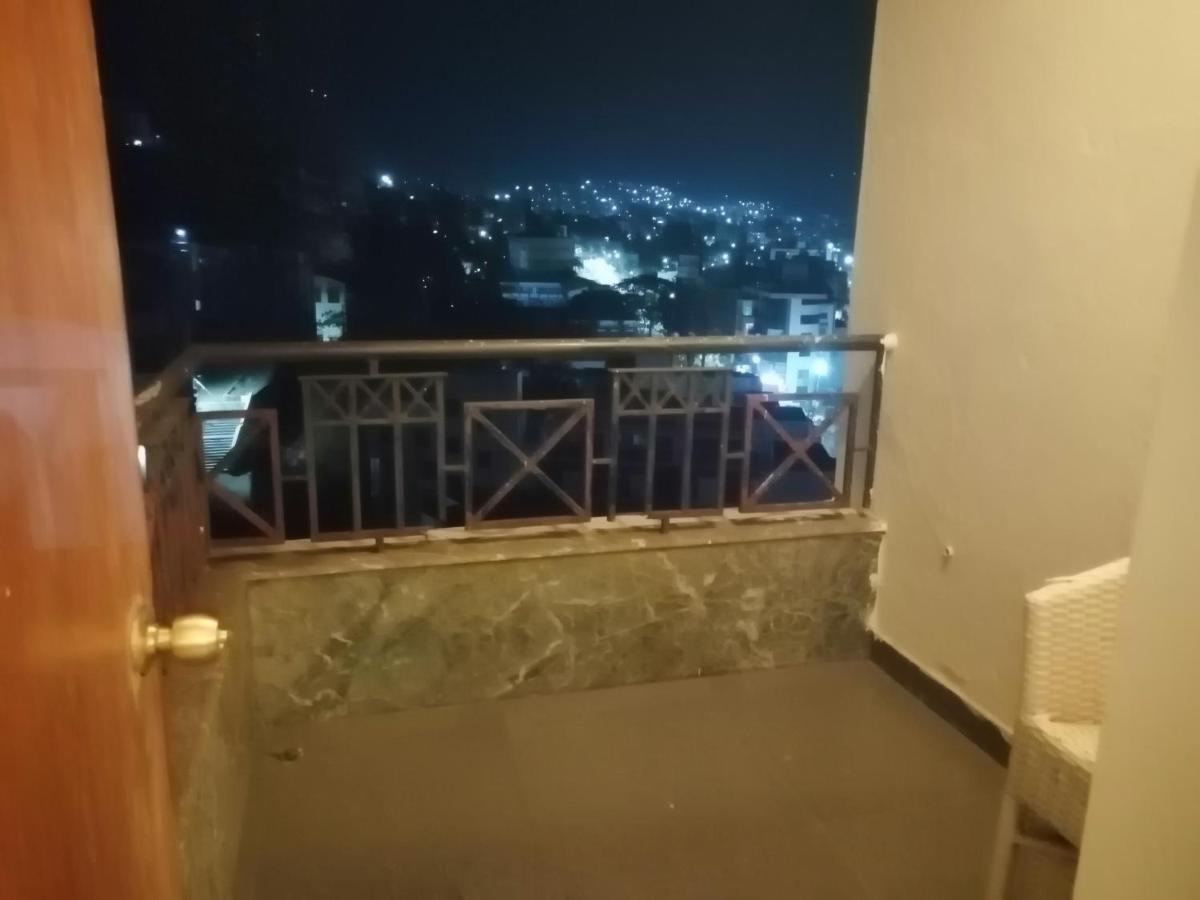 Maharaja Regency Hotel Satara Luaran gambar